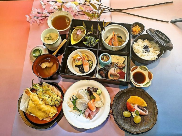 さくら松花堂会席