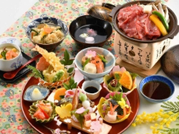 華結び会席