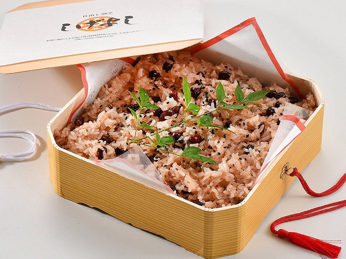 料亭の赤飯